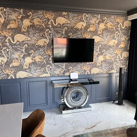 Golden Flamingo Apartment Gdansk